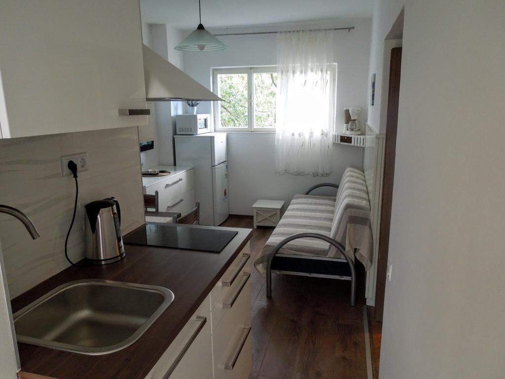 Apartments Meleh Криквеница Екстериор снимка